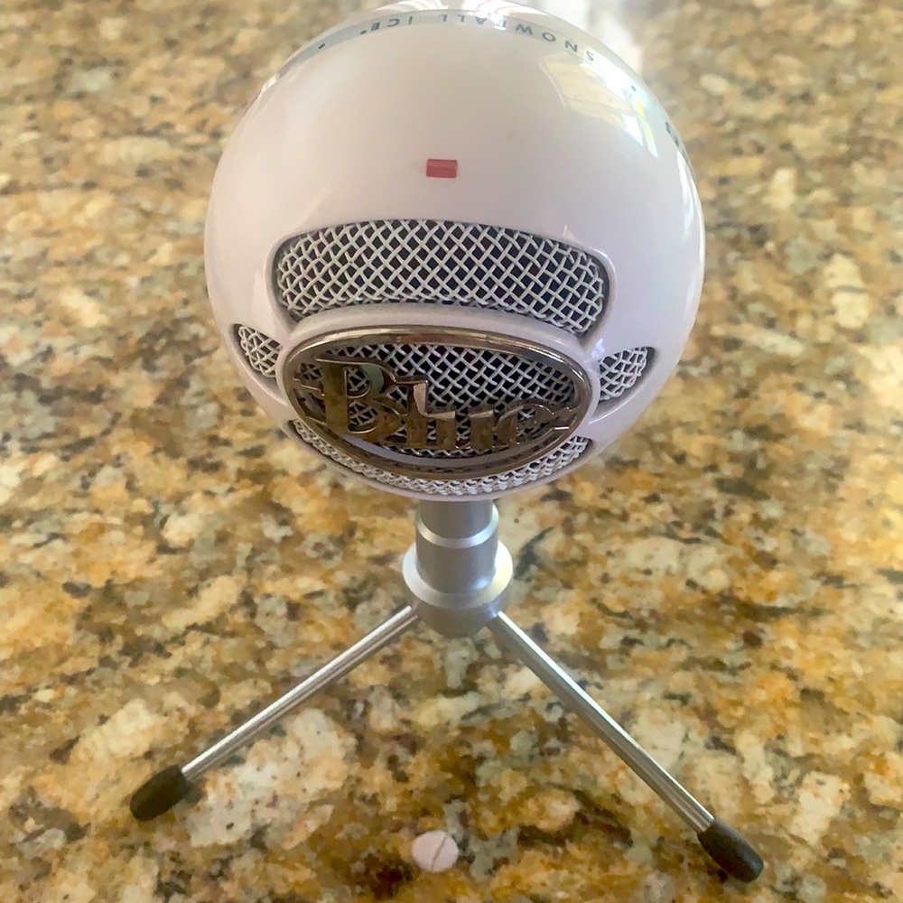 Blue Snowball iCE USB Mic for Recording and Streaming on PC and Mac